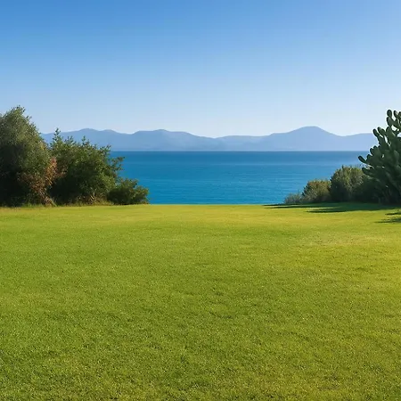 Сasa de vacaciones Caecilia Lawrence Bio Sea - Sleeps 12 Drosiá